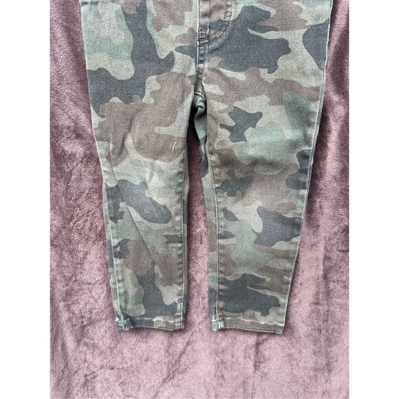 Levi Camo Kids Pull On Jeans Toddler Size 2T - Picture 2 of 10